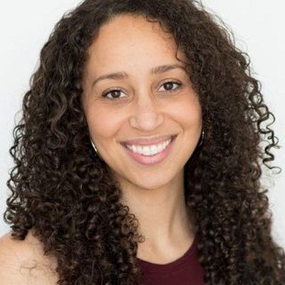 Angelyna Lowe