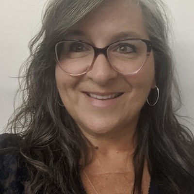 Deborah D Sawatzky