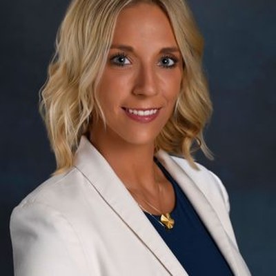 Dr. Agustina Ferrell