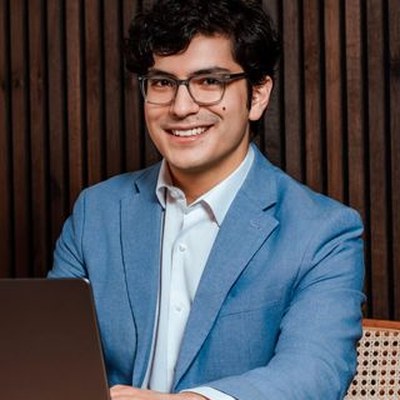 Dr. Alberto Cabrera