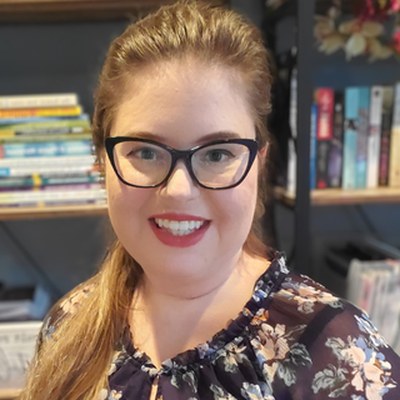 Dr. Heather Davis Gahagen