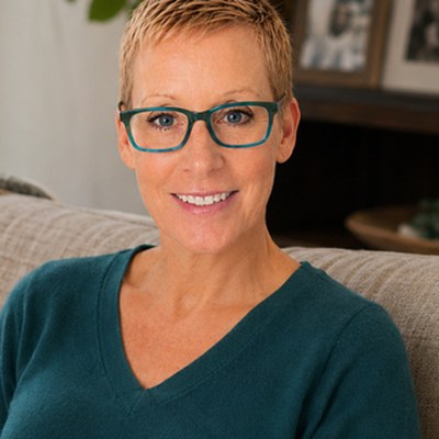 Dr. Jennifer Bradley