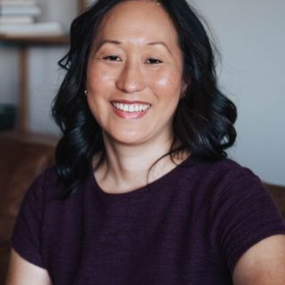 Dr. Jinna Lee