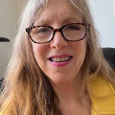 Dr. Lynn Margolies