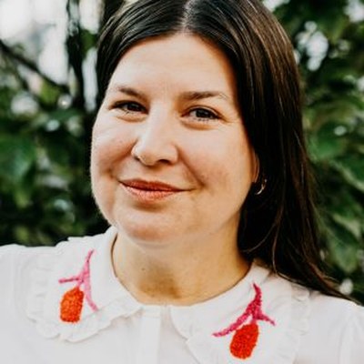 Dr. Rachael Kerns