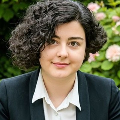 Dr. Saeide Kaivani