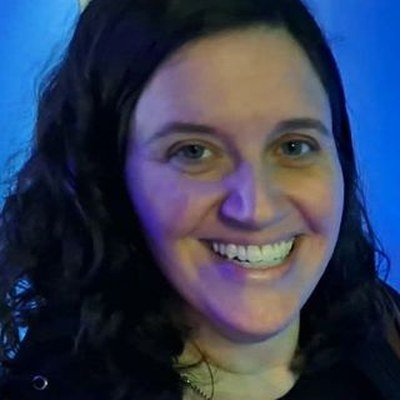 Lauren Dicair