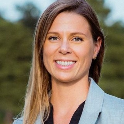 Lauren Roth