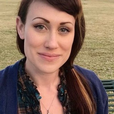 Lindsey R Harrison