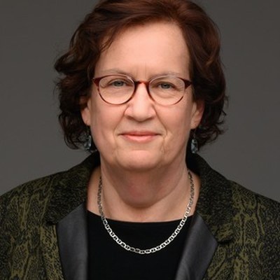 Lisa J Rivitz