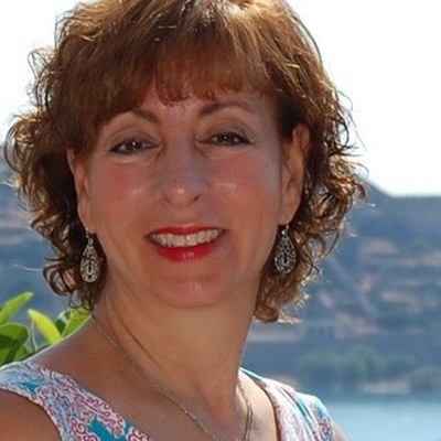 Lynn G. Freitas