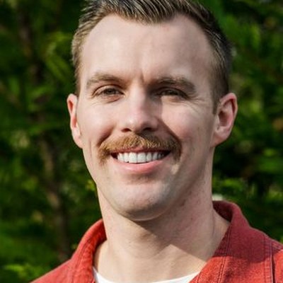 Raynor J Andrulewich