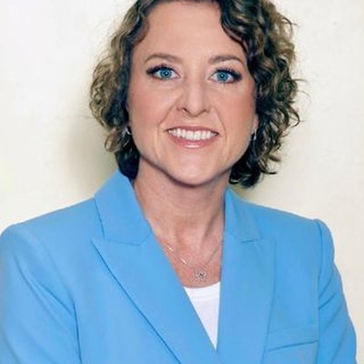 Starr MacKinnon