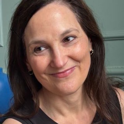 Stephanie Foxman