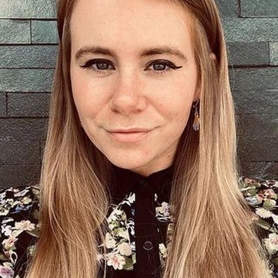Violet Sarosi