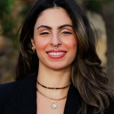 Yasamin Fani